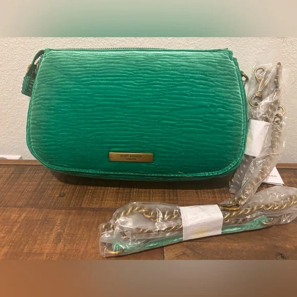 Kurt Geiger Green Crossbody Bag with Gold Hardware - Picture 4 of 4